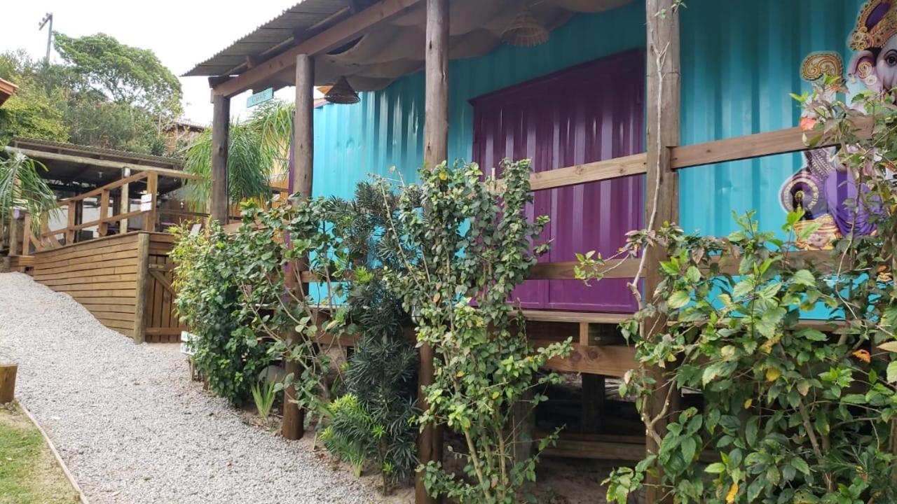 Hindu Box Containers E Cabanas Praia do Rosa Esterno foto